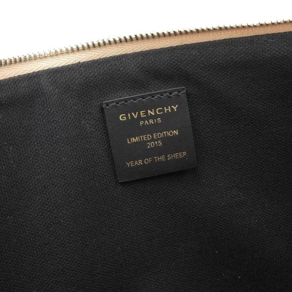 Givenchy null