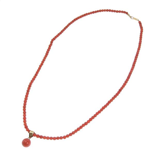 18k Gold Coral Bead Necklace in Great Condition