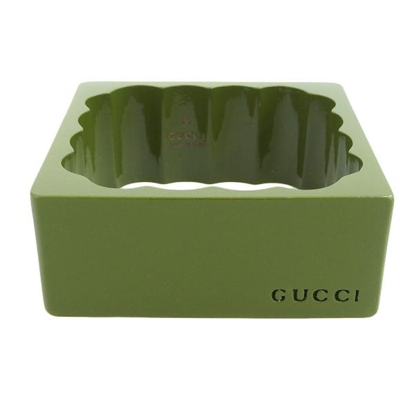 Gucci null