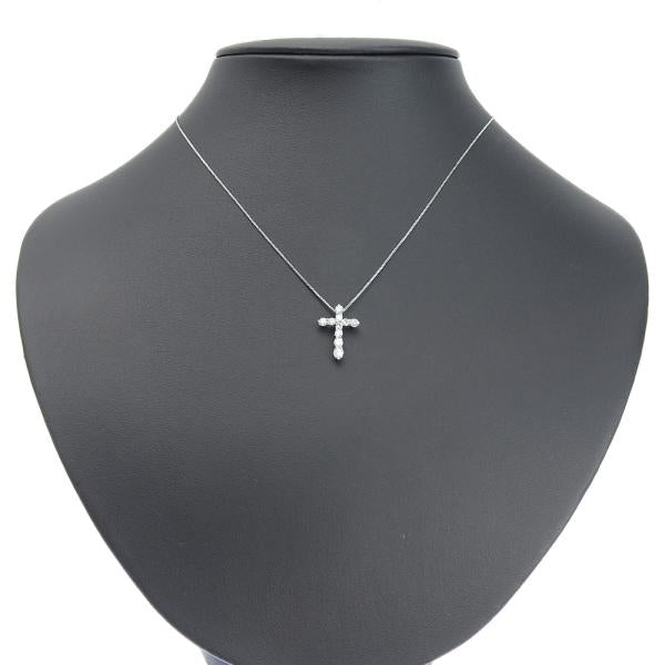 Platinum Diamond Cross Pendant Necklace in Excellent Condition