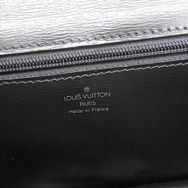 Epi Hublot Clutch Bag in Good Condition