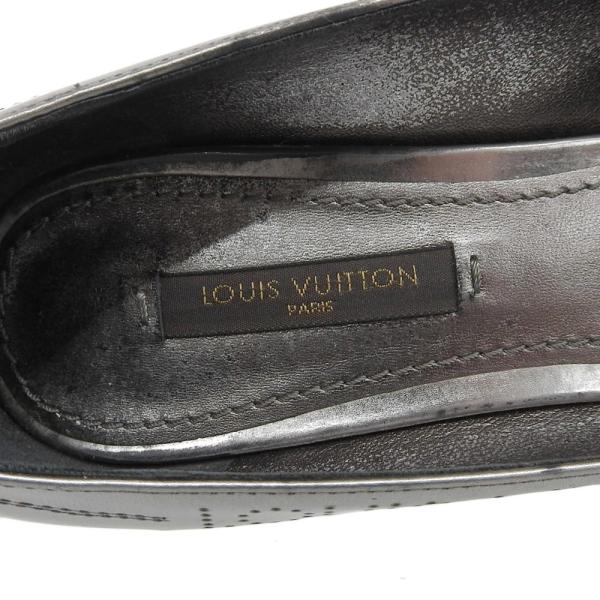 Louis Vuitton null Leather in Good Condition