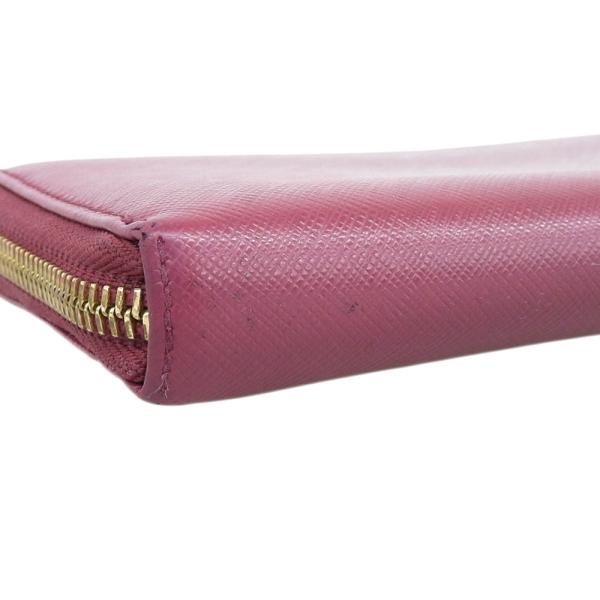 Salvatore Ferragamo null Leather Long Wallet JP 22 B950 in Very Good Condition