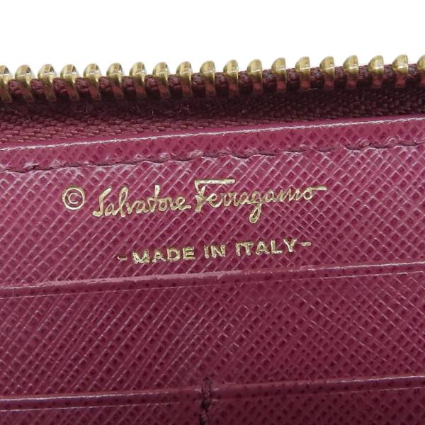 Salvatore Ferragamo null Leather Long Wallet JP 22 B950 in Very Good Condition