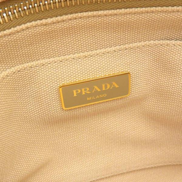 Prada null Handbag  B2642O  in Great Condition