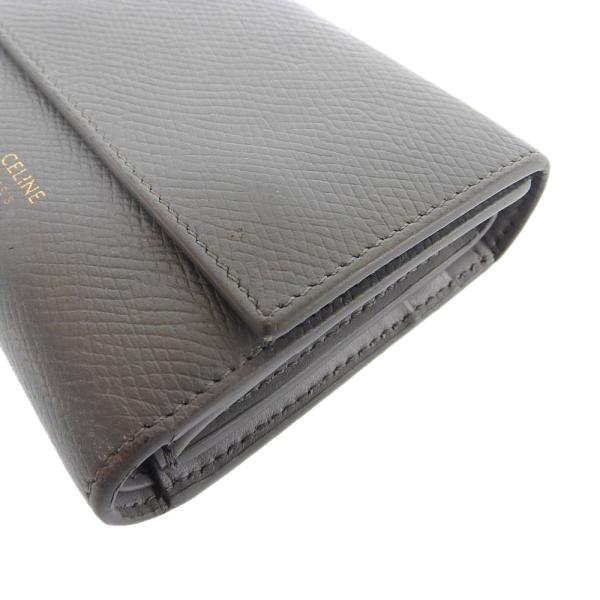 Leather Trifold Wallet  in Very Good Condition