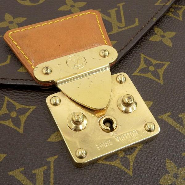 Louis Vuitton null Leather Crossbody Bag M53335