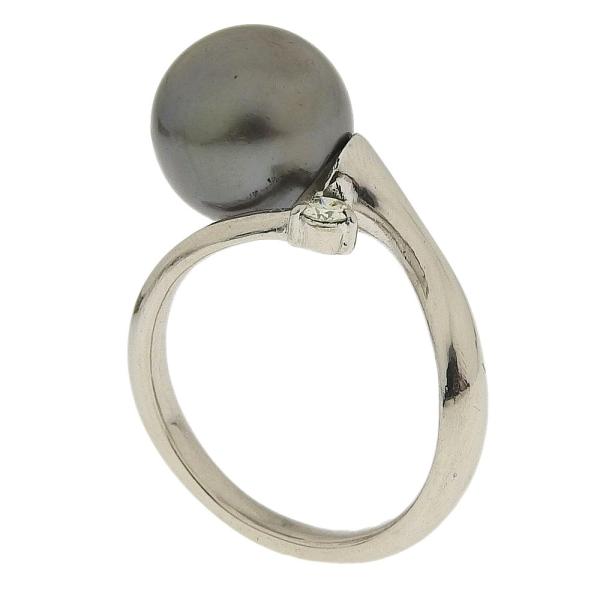[LuxUness] Platinum Black Pearl Ring Metal Ring in Excellent condition