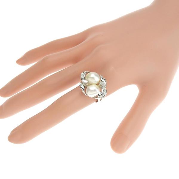 Platinum Baroque Diamond Pearl Ring in Excellent Condition