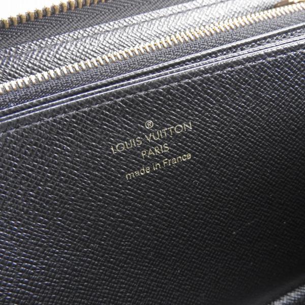 Louis Vuitton null M67249 in Very Good Condition