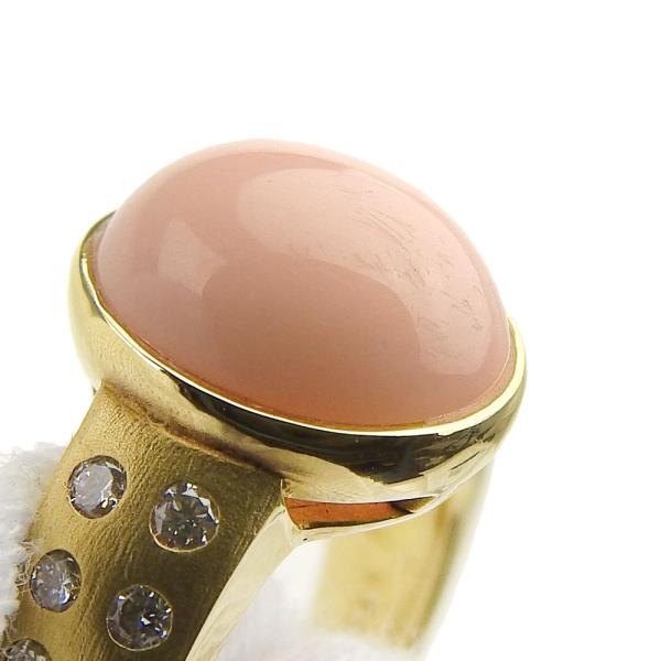 18k Gold Coral & Diamond Ring in Excellent Condition