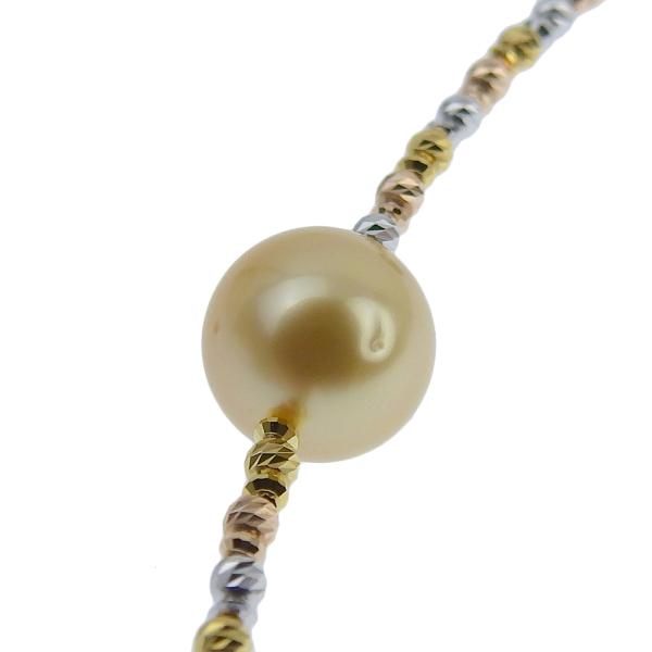 18k Gold Pearl Station Necklace in Excellent Condition