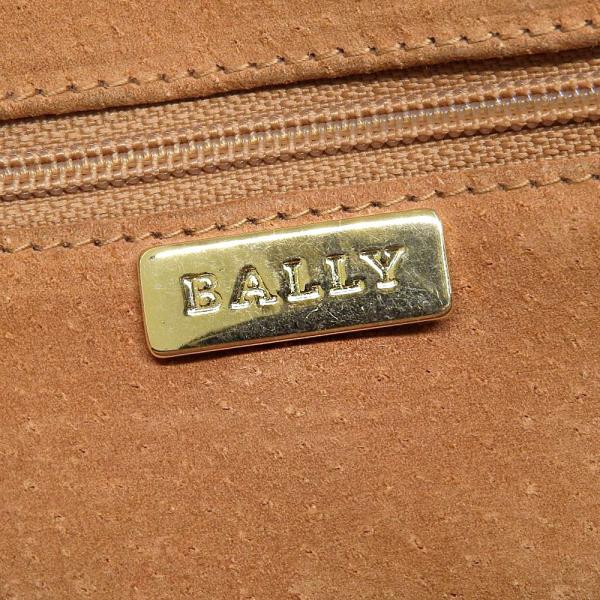 Bally null Leather Clutch Bag in Very Good Condition