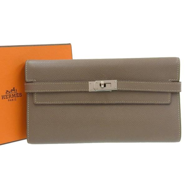 Hermes null Long Wallet in Very Good Condition