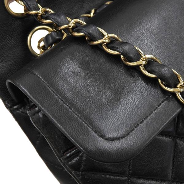 Chanel null Leather Crossbody Bag A01112