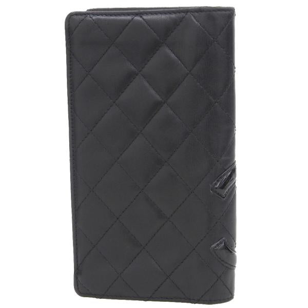 Cambon Quilted Leather Bifold Wallet in Very Good Condition