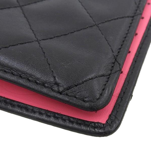 Cambon Quilted Leather Bifold Wallet in Very Good Condition