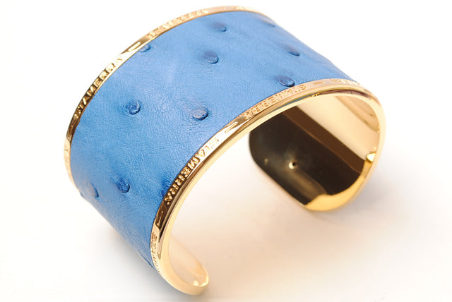 STAMERRA Ostrich Alloy Bangle Bracelet, Large Size, Light Blue in Pristine Condition