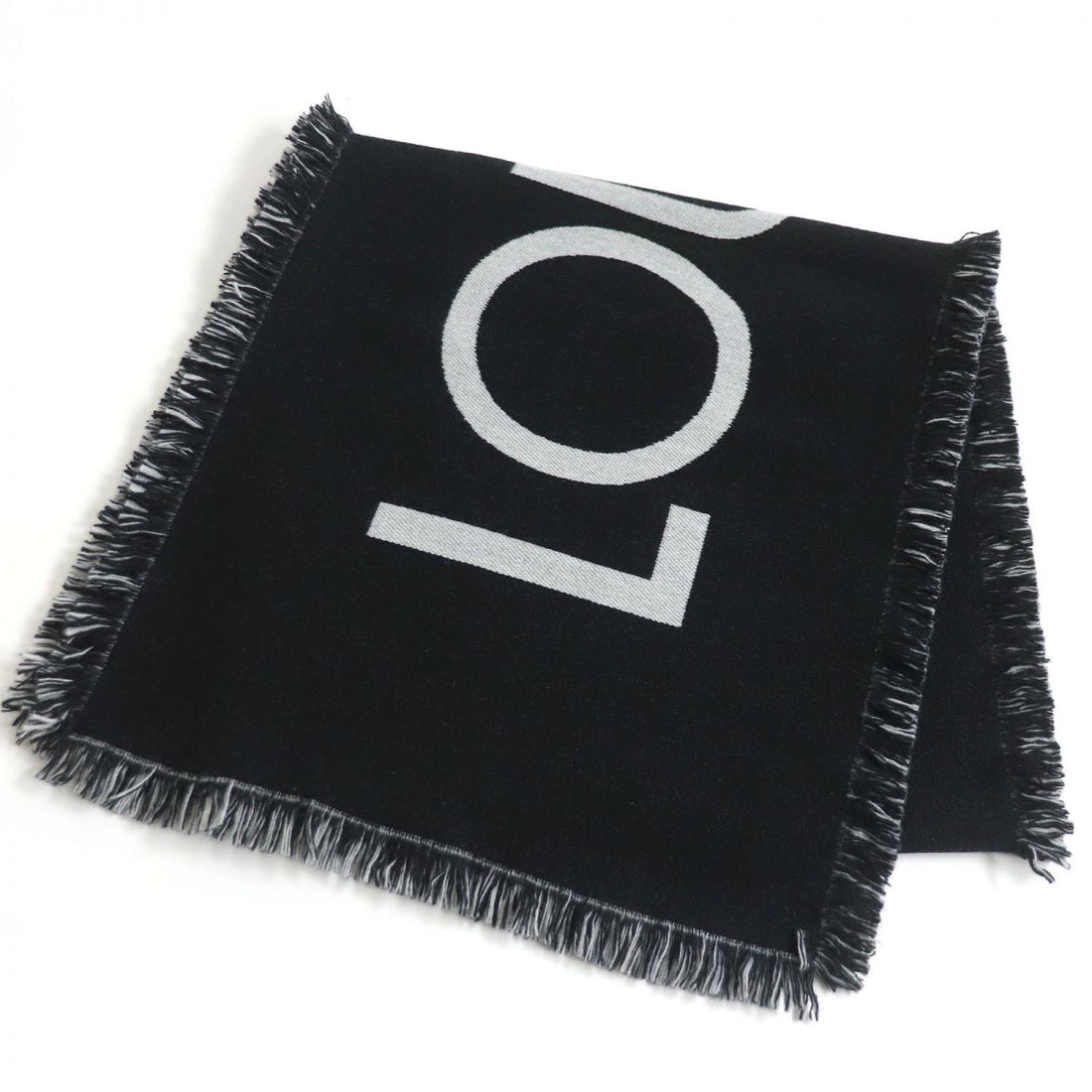 Louis Vuitton Cashmere Wool Scarf M71580