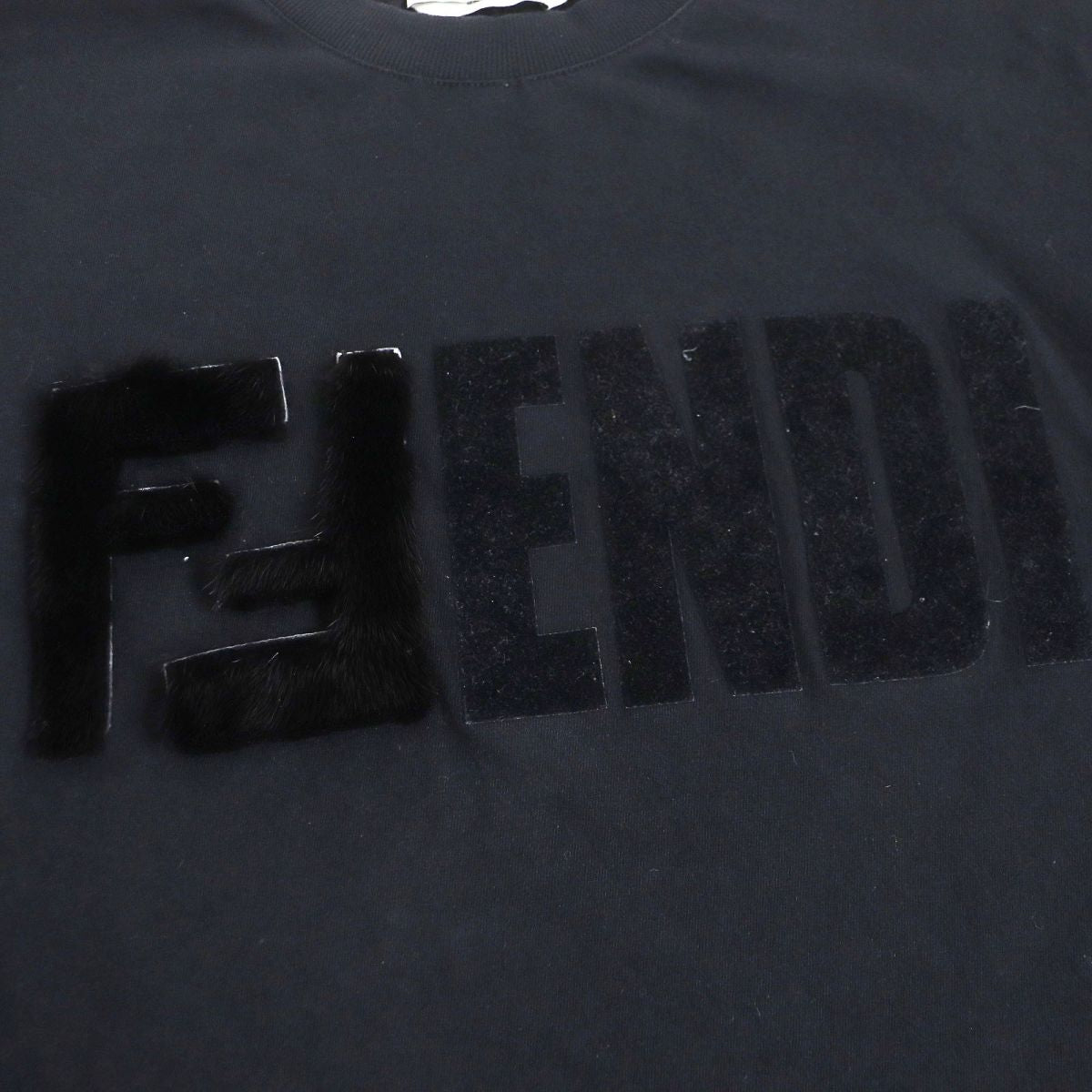 Fendi Mink Fur FF Logo Crew Neck T-Shirt Black XXS