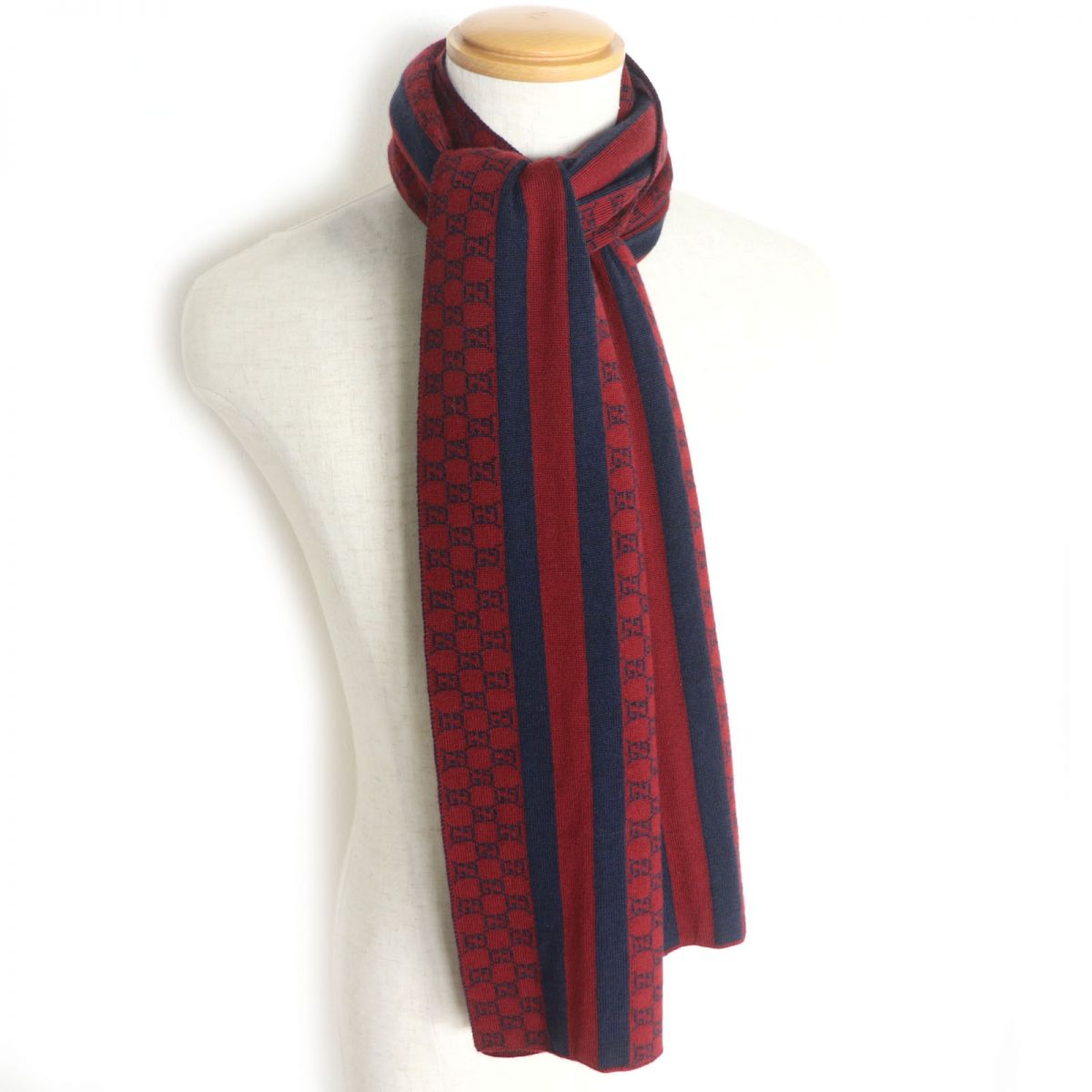 Gucci Wool GG Pattern Scarf 438253