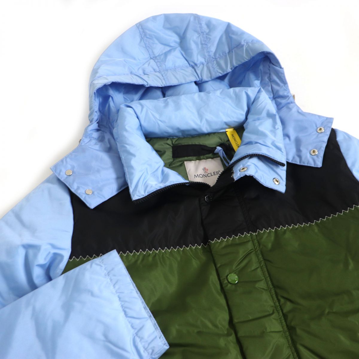 Moncler BOREALIS WZIP Light Down Jacket Multicolor