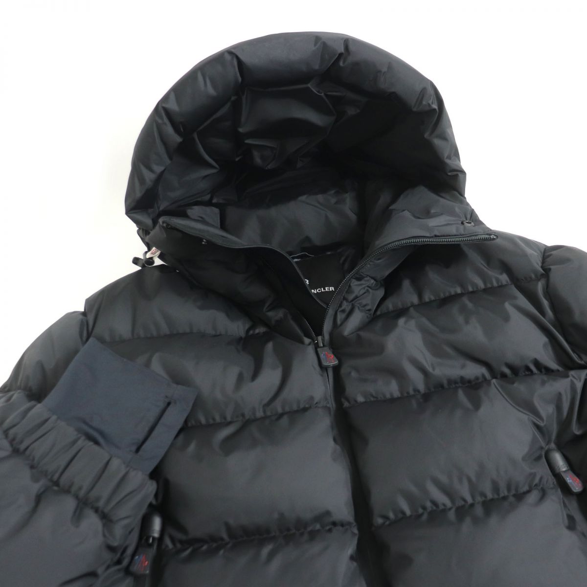 Moncler ISORNO Hooded Down Jacket Black