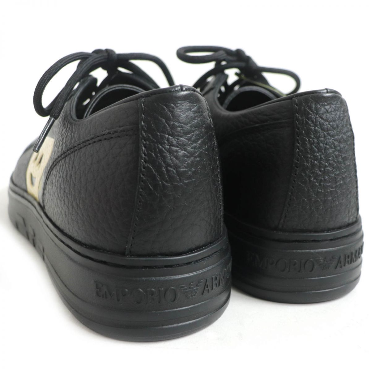 Armani Leather Sneakers X4X326