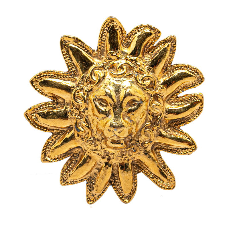 Chanel Lion Motif Gold Brooch in Very Good Condition