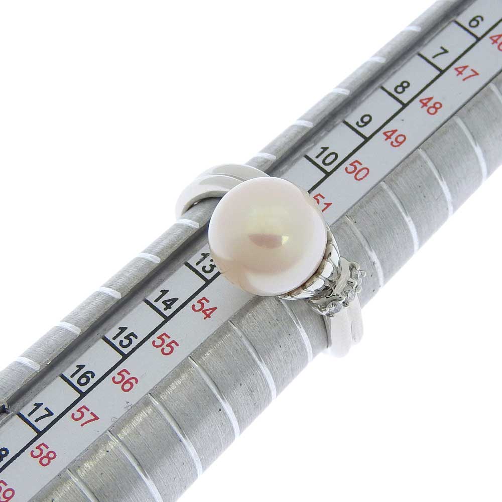 Platinum Pt900 Pearl Ring with Diamonds, Size 12 in Excellent Condition