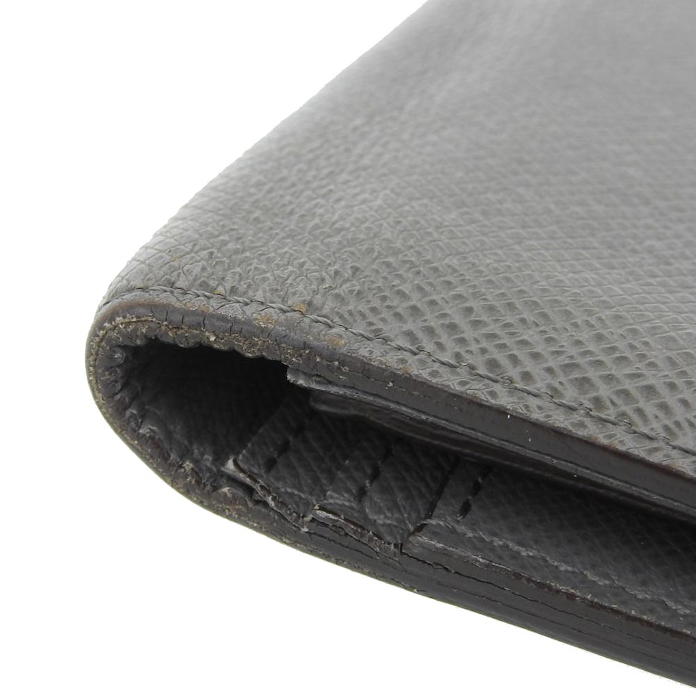 Louis Vuitton Taiga Portefeuille Brazza Long Wallet M32653 in Very Good Condition