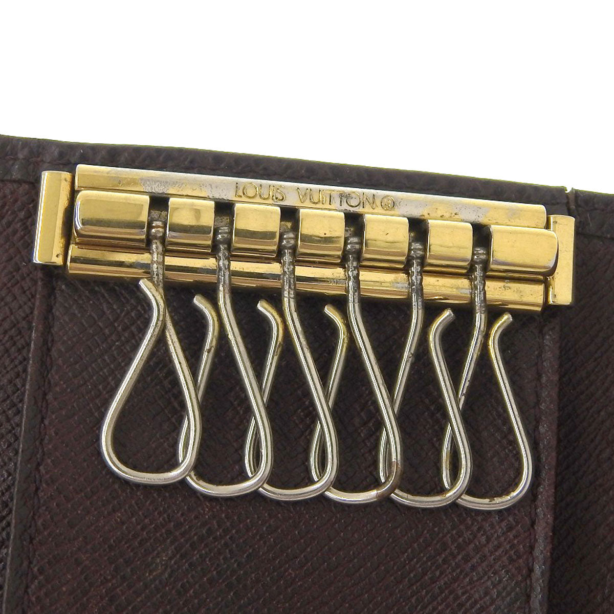 Louis Vuitton Taiga Multicles 6 Key Holder M30536 in Good Condition