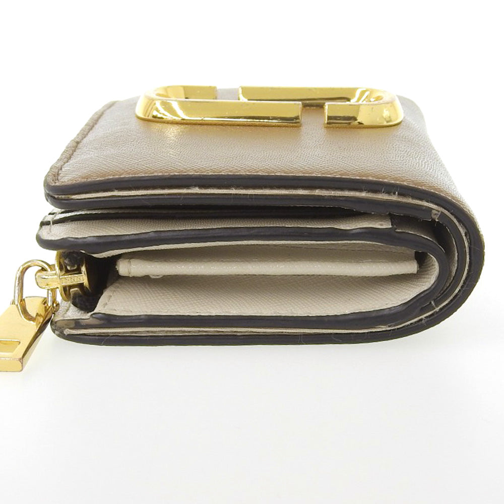 MARC JACOBS Leather Bifold Wallet Beige M0014281 in Very Good Condition