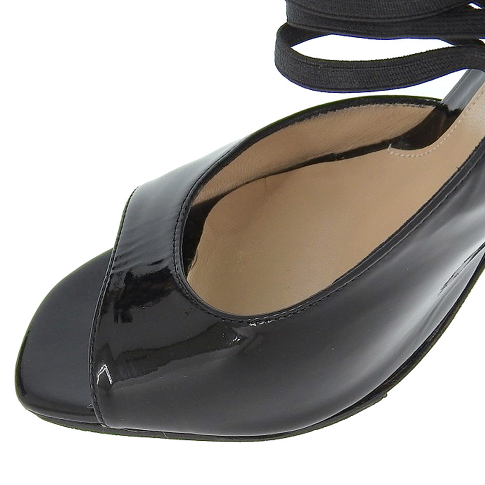 Fendi Patent Open Toe Pumps Black in Great Condition