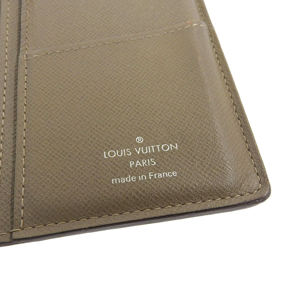 Louis Vuitton Taiga Portefeuille Brazza Long Wallet M32807