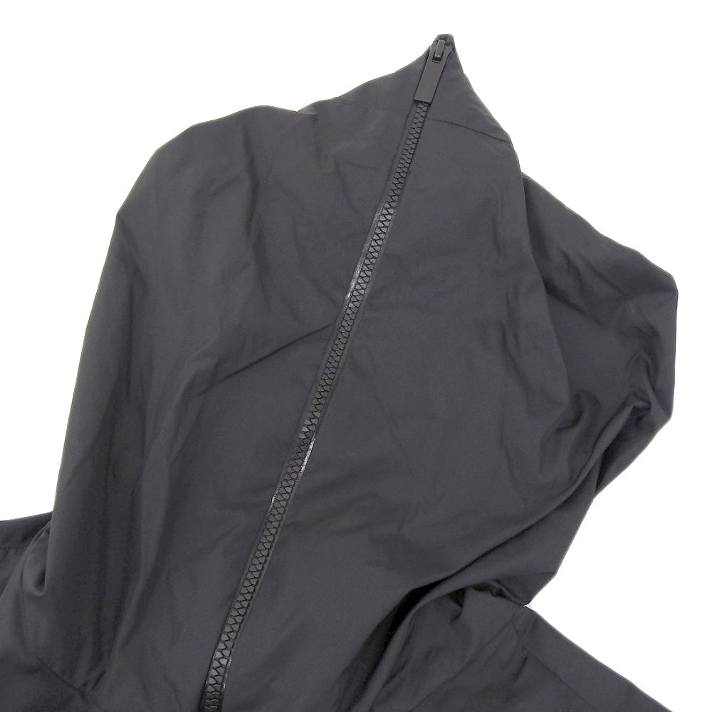 Moncler Junichi Windbreaker Hooded Jacket Black in Excellent Condition