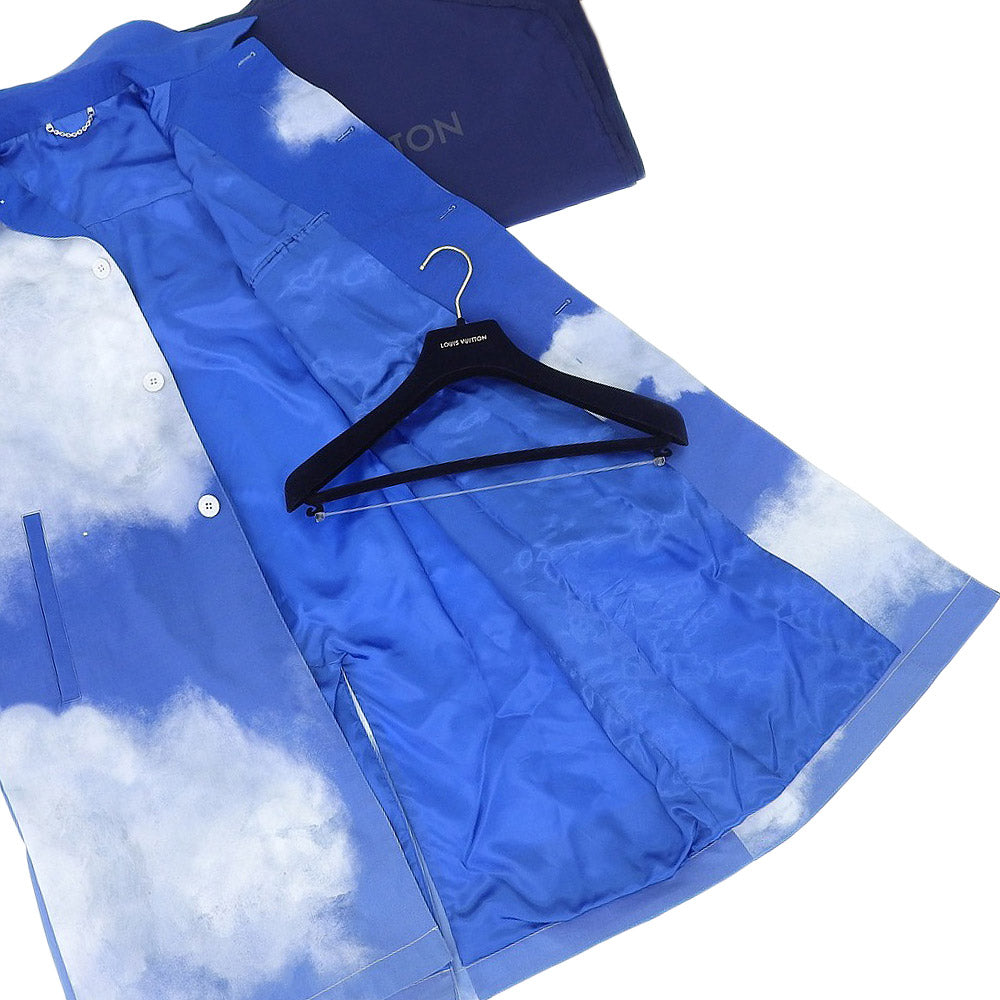 Louis Vuitton 90s Cloud Raincoat 100% Polyester Size 48 1A8A5W in Excellent Condition