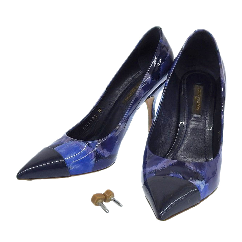 Louis Vuitton Navy Floral High Heel Pumps in Very Good Condition