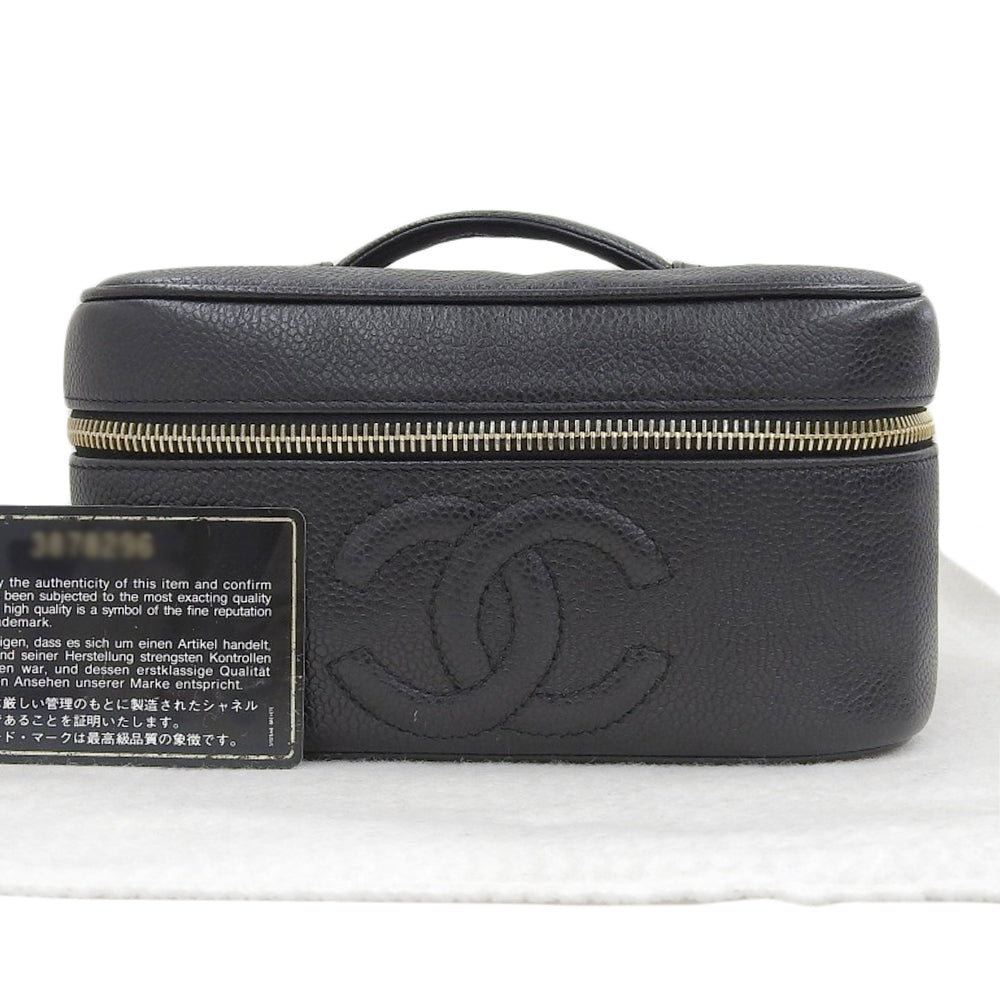 Chanel Leather Vanity Bag A01997 in Very Good Condition