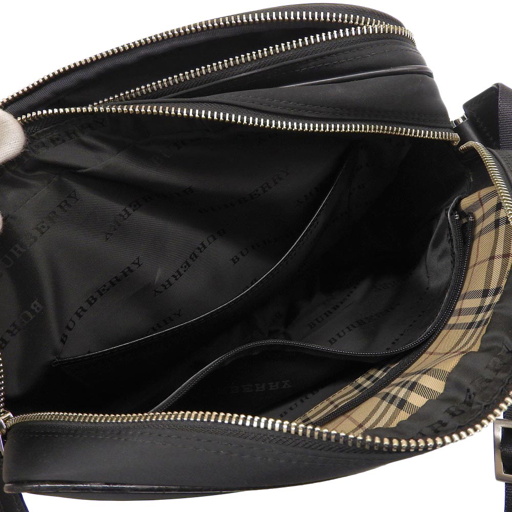 Burberry Nylon Shoulder Bag Black in Very Good Condition