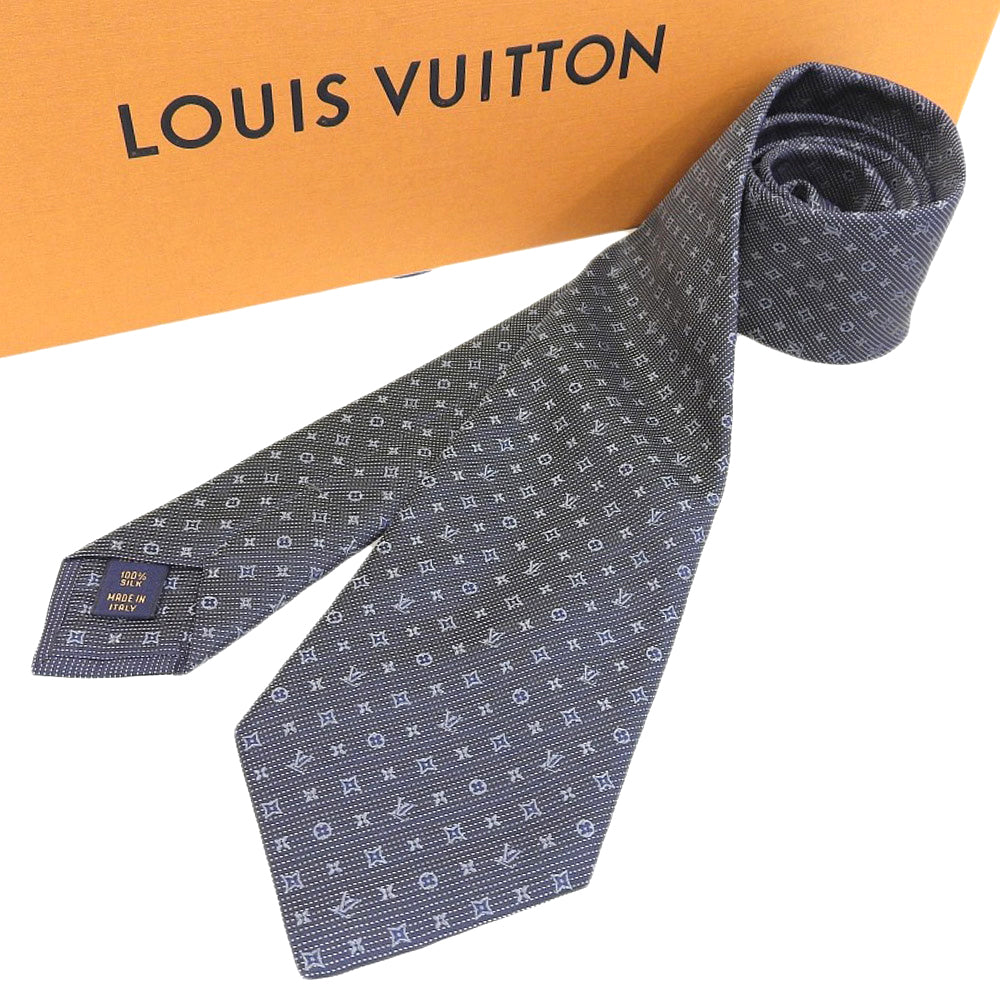 Louis Vuitton Silk Monogram Classic 8CM Tie M70952 in Excellent Condition