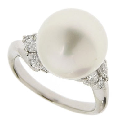 Pre-owned Pt950 Pearl Ring with Melee Diamonds, Size 14 in Excellent Condition