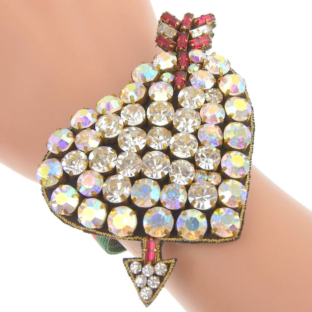 Gucci Rhinestone Heart Bracelet with Crystal Arrow