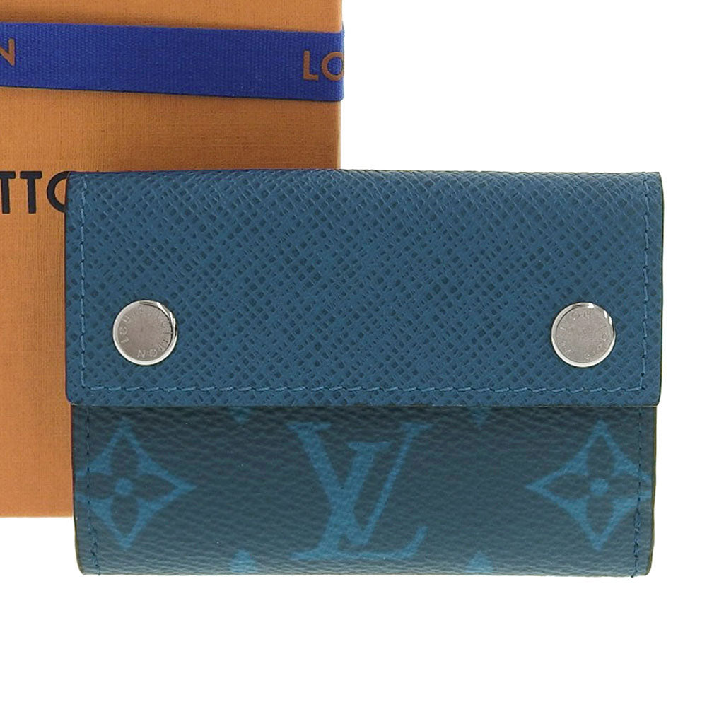 Louis Vuitton Taiga Monogram Discovery Compact Wallet M67620 in Excellent Condition