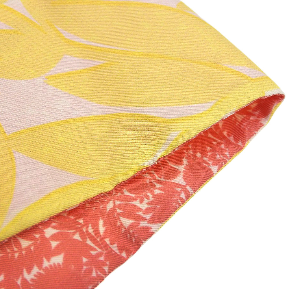 Louis Vuitton 100% Silk Bandana Tropical Flower Scarf M75272 8x120 in Great Condition