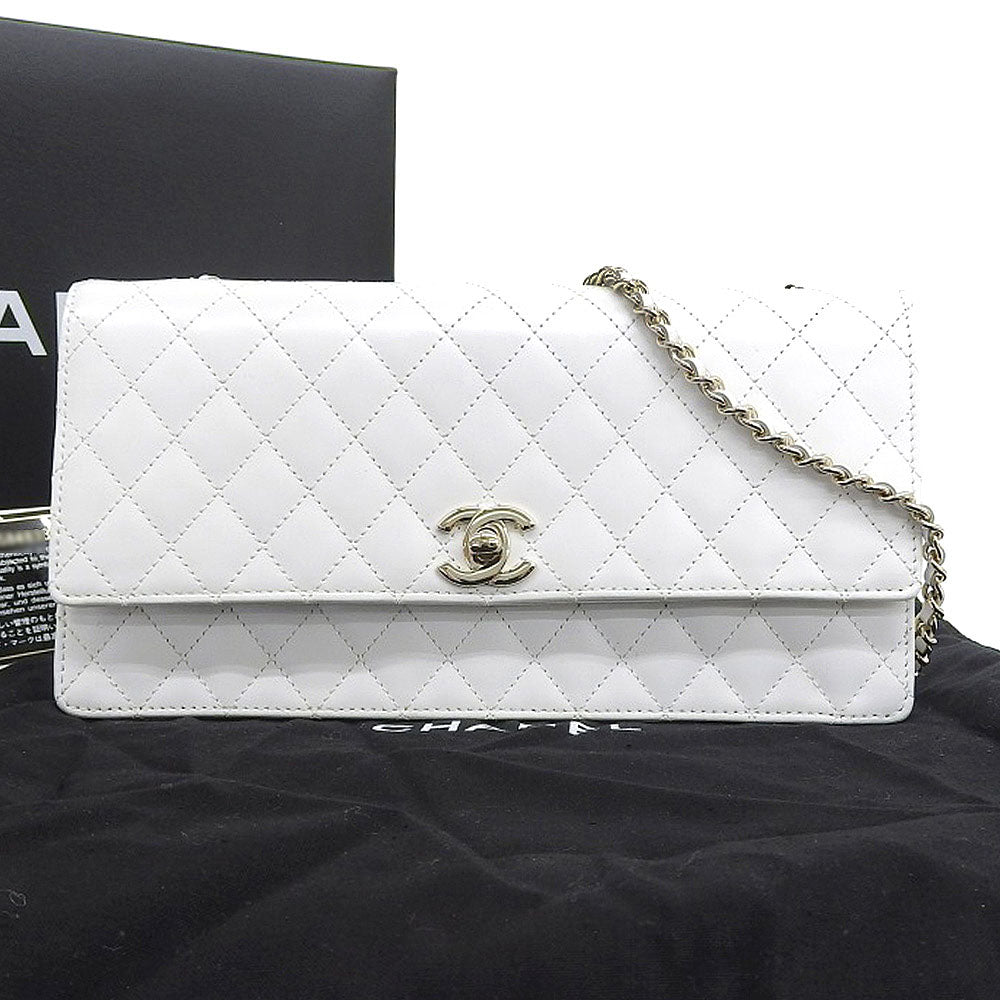 Chanel Leather Chain Shoulder Bag in Great Condition