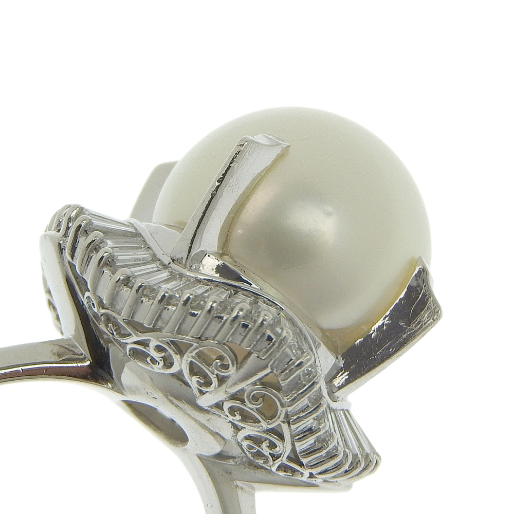 Pt900 White Pearl Ring with Melee Diamonds 1.68ct in Excellent Condition