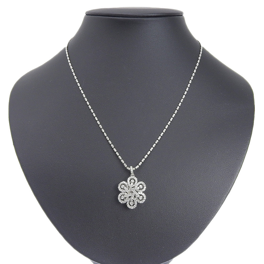 K18WG Diamond Flower Motif Necklace 1.25ct 45cm in Excellent Condition