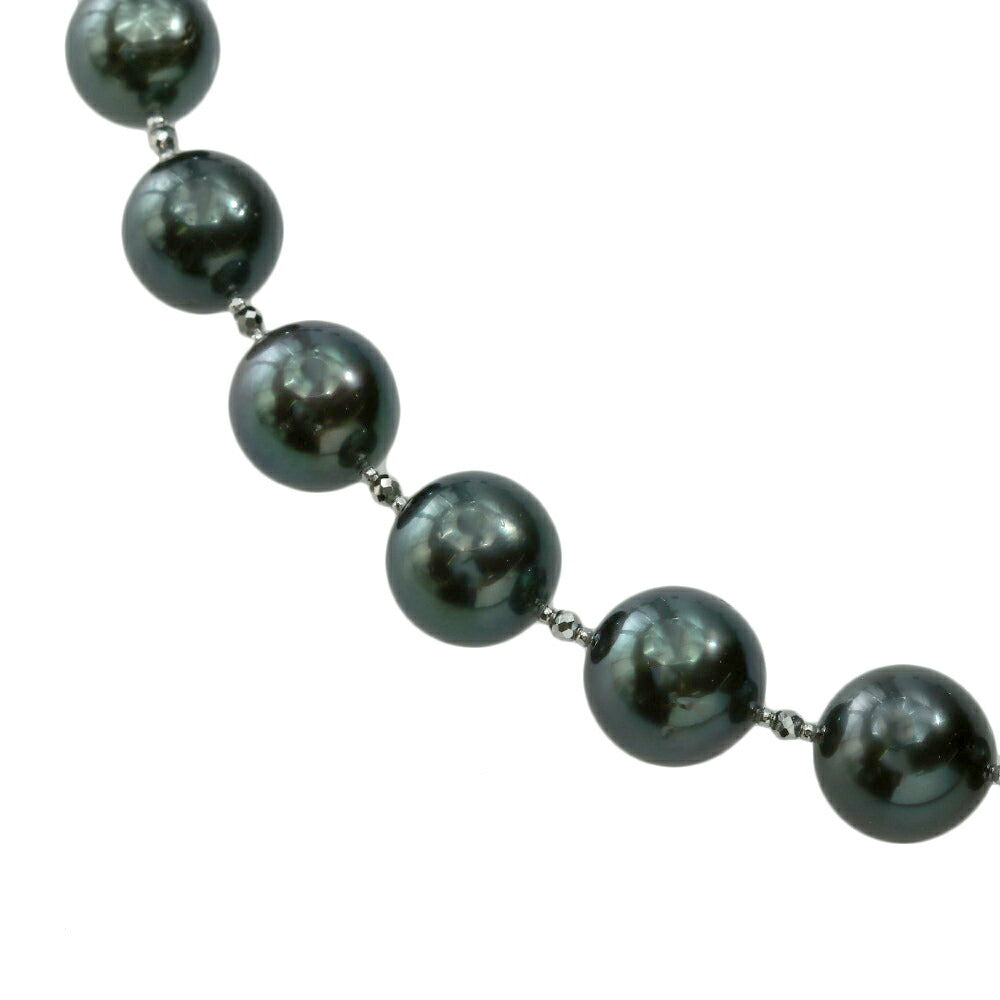 Platinum Pt850 Black Pearl Necklace