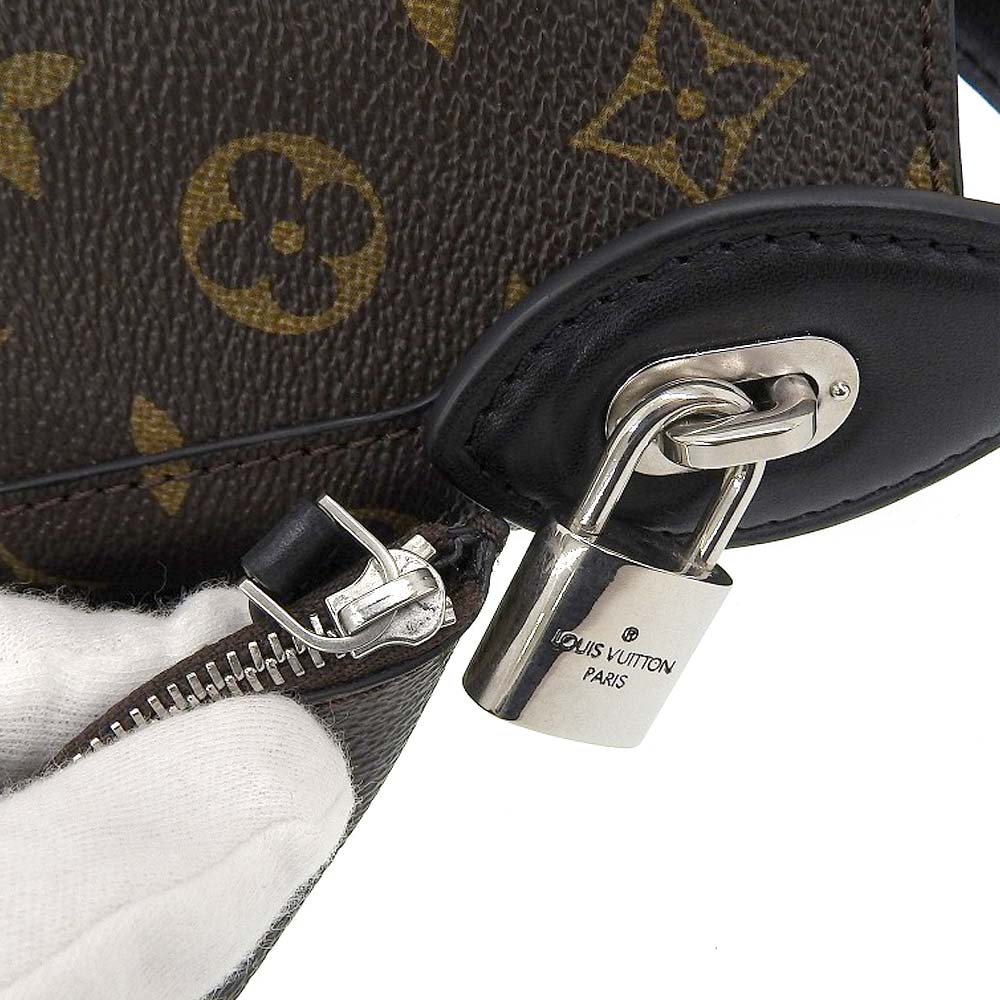 Louis Vuitton Monogram Idole GM Shoulder Bag M94542 in Great Condition